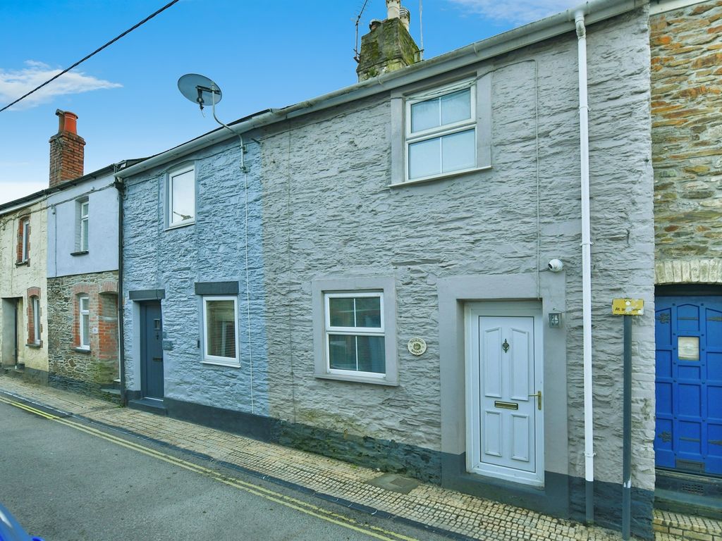 2 bed terraced house for sale in Underwood Road, Plympton, Plymouth PL7, £125,000