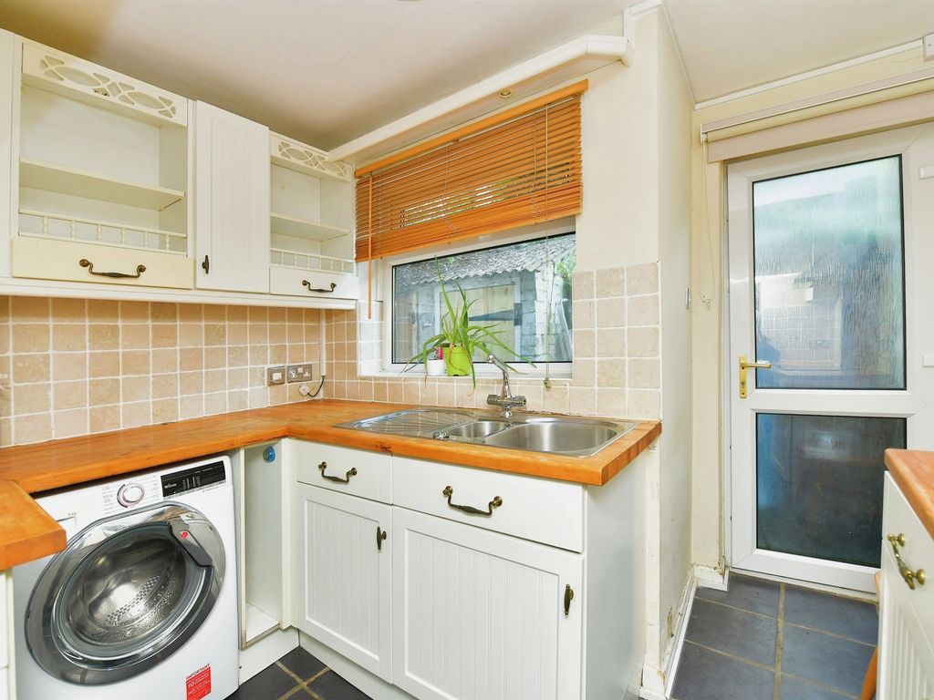 2 bed terraced house for sale in Underwood Road, Plympton, Plymouth PL7, £125,000
