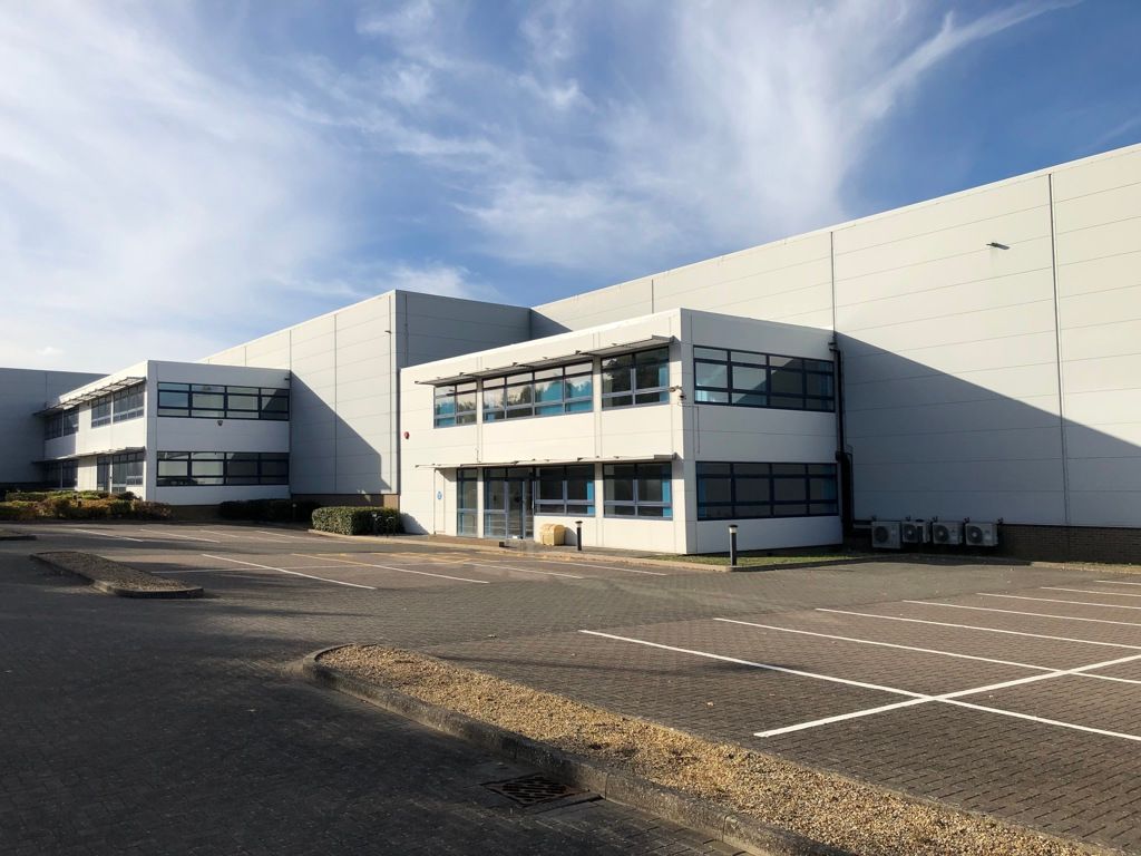 Light industrial to let in Units 11 & 12, Stratus Park, Brudenell Drive, Brinklow, Milton Keynes, Buckinghamshire MK10, Non quoting