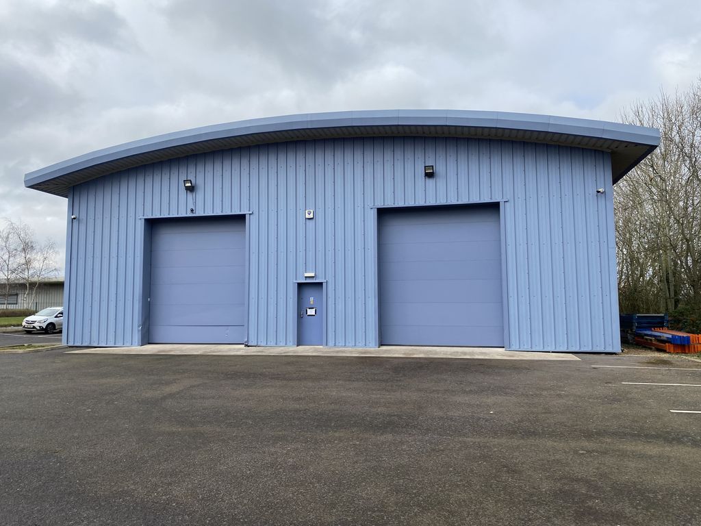 Light industrial to let in Oswestry Road, Ellesmere, Shropshire SY12, £40,800 pa