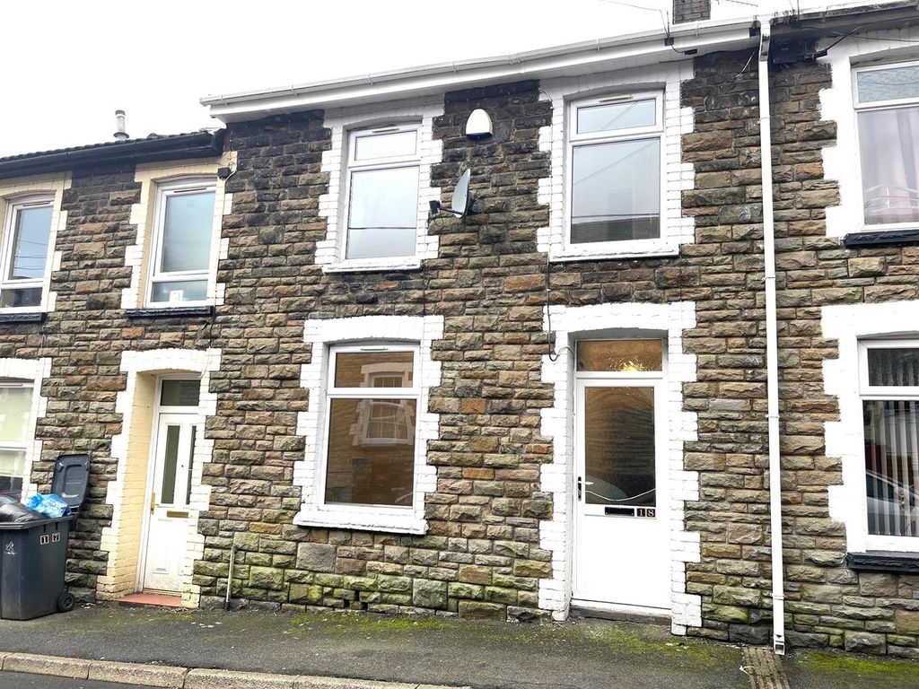 3 bed terraced house to rent in Part Street, Blaina, Abertillery NP13, £695 pcm