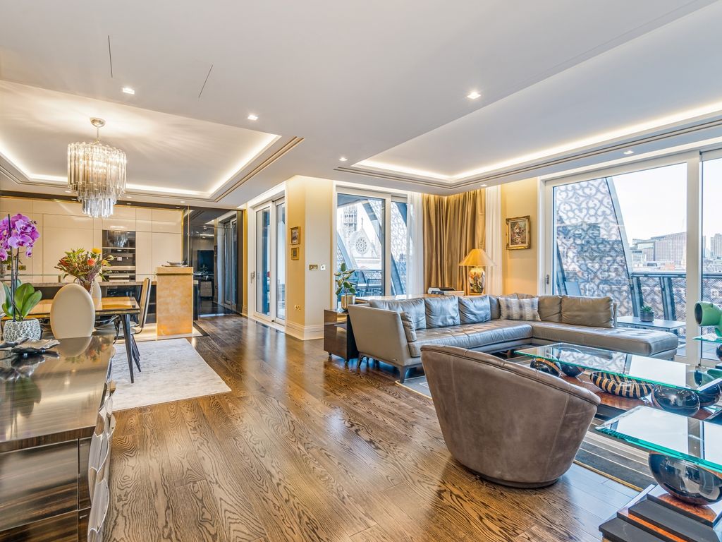 4 bed flat for sale in The Strand, Covent Garden WC2R, £8,950,000
