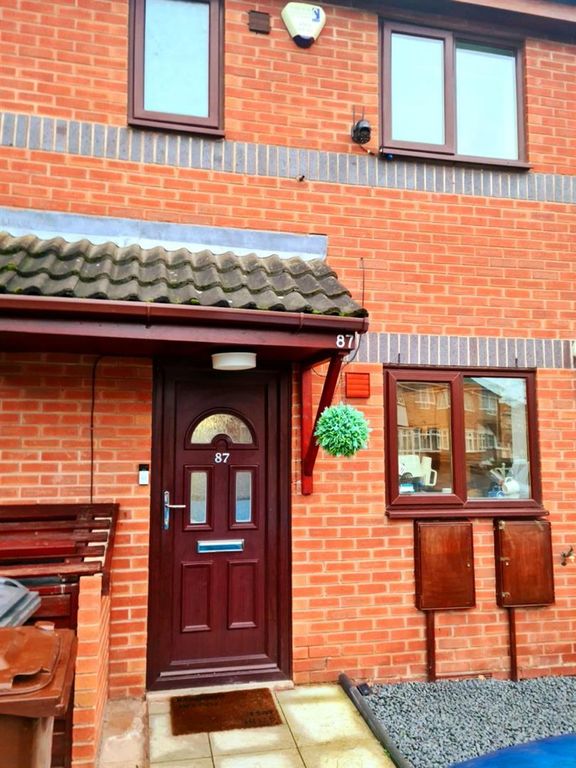 3 bed terraced house for sale in Tamar Drive, Birmingham B36, £95,000