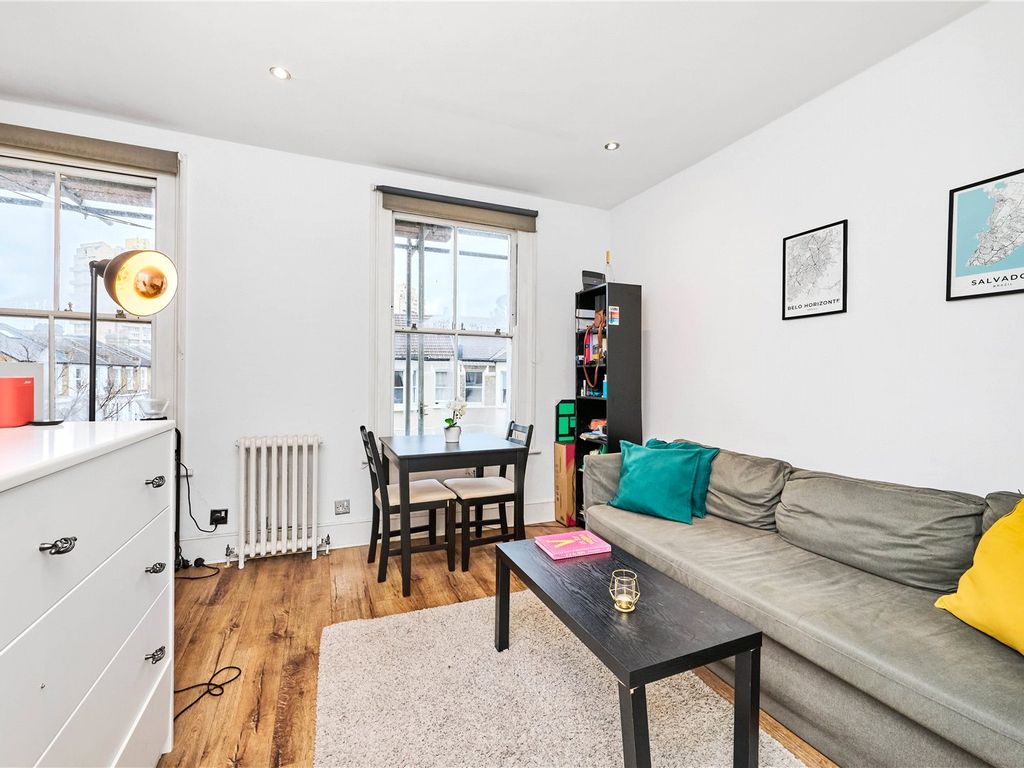 1 bed flat for sale in Landor Road, London SW9, £300,000