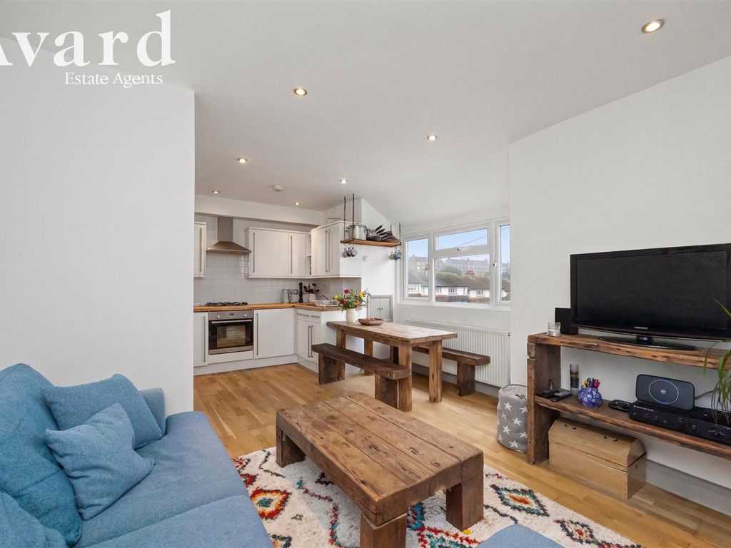 2 bed flat for sale in Hollingbury Place, Brighton BN1, £250,000