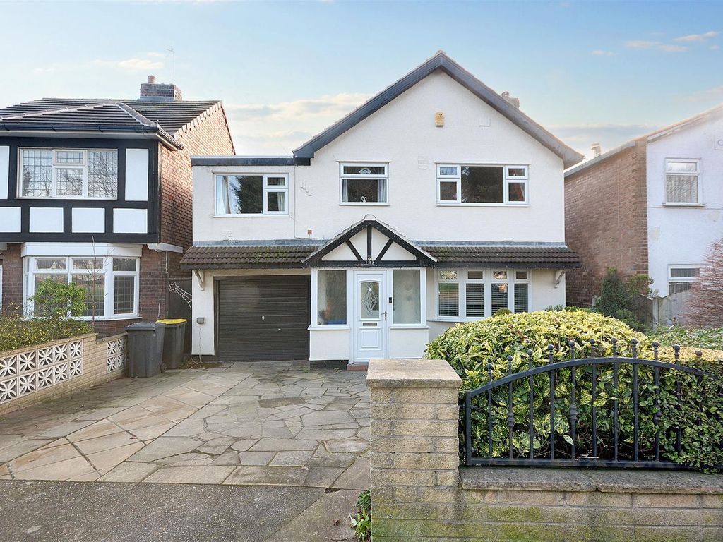 5 bed detached house for sale in High Road, Chilwell, Beeston, Nottingham NG9, £460,000