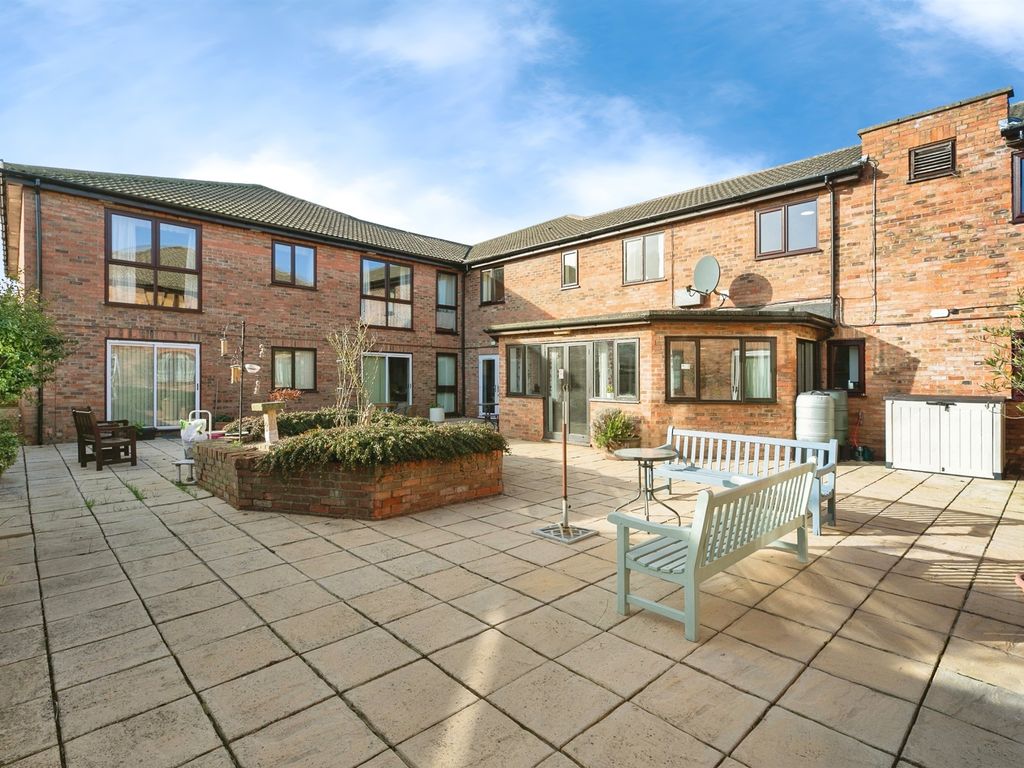 1 bed flat for sale in St. Anns Lane, Godmanchester, Huntingdon PE29, £100,000