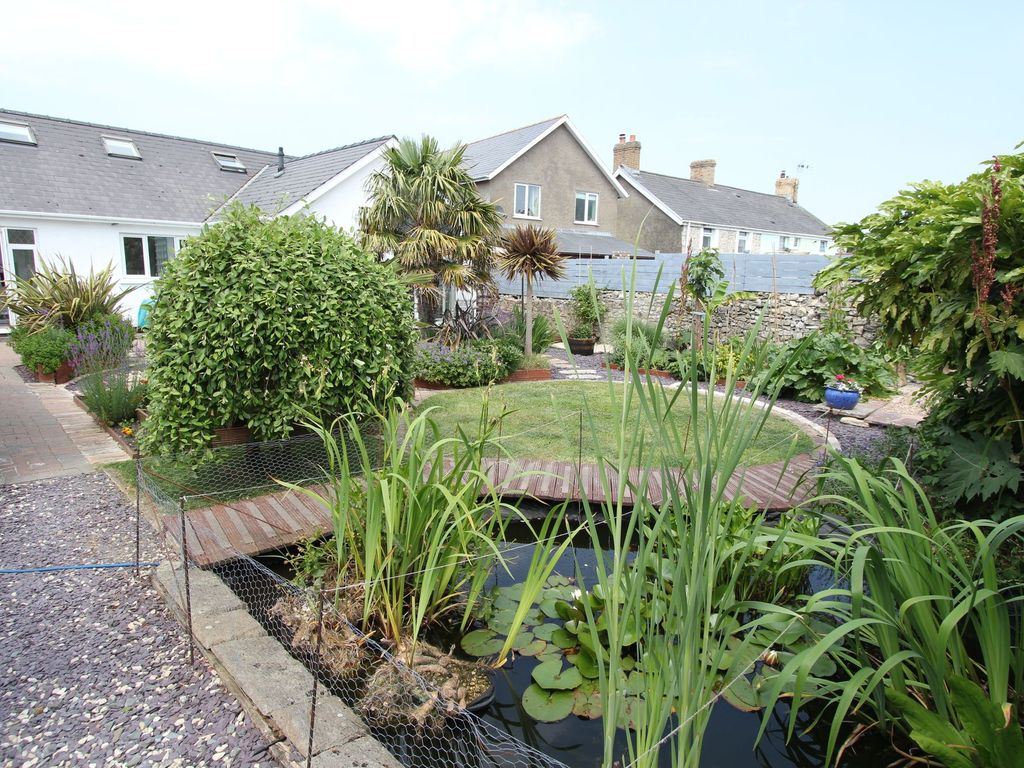 4 bed detached house for sale in Church Road, Wick CF71, £499,950