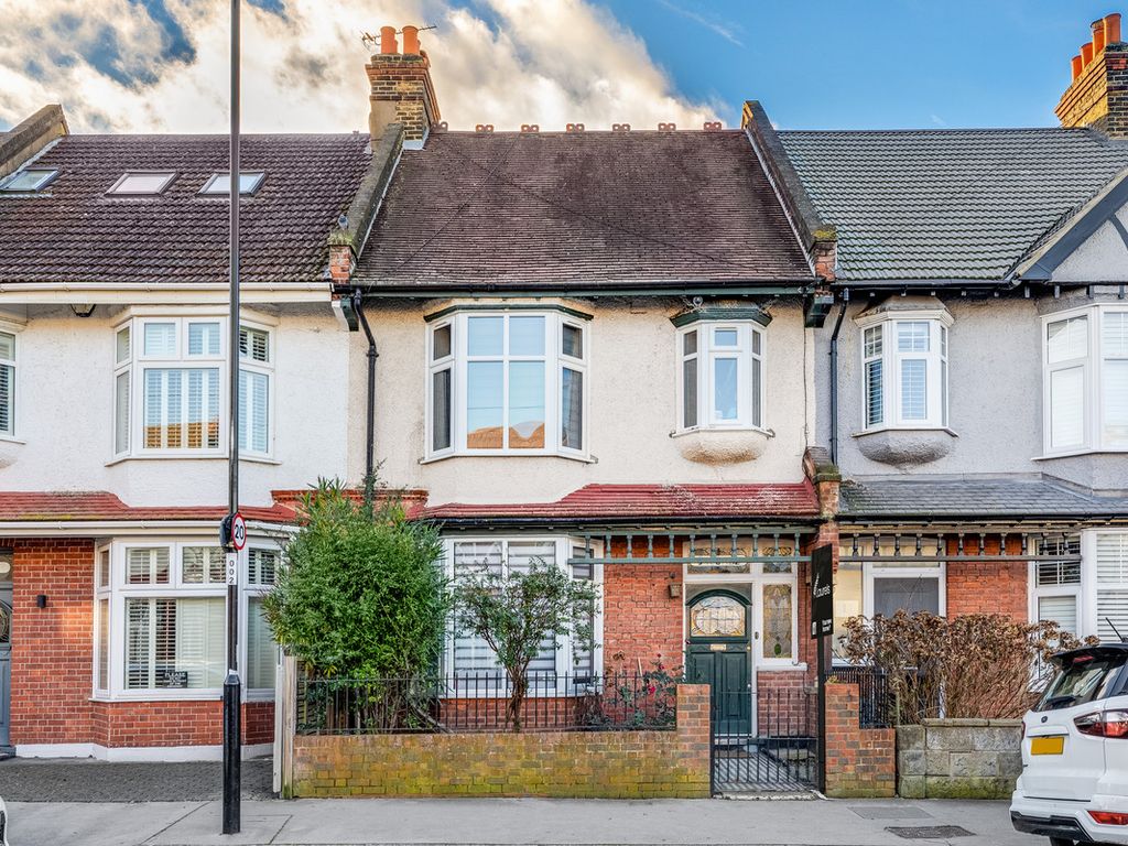 3 bed terraced house for sale in Everton Road, Croydon CR0, £525,000
