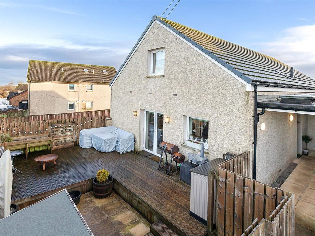 3 bed detached house for sale in Blaeberryhill Road, Whitburn EH47, £230,000