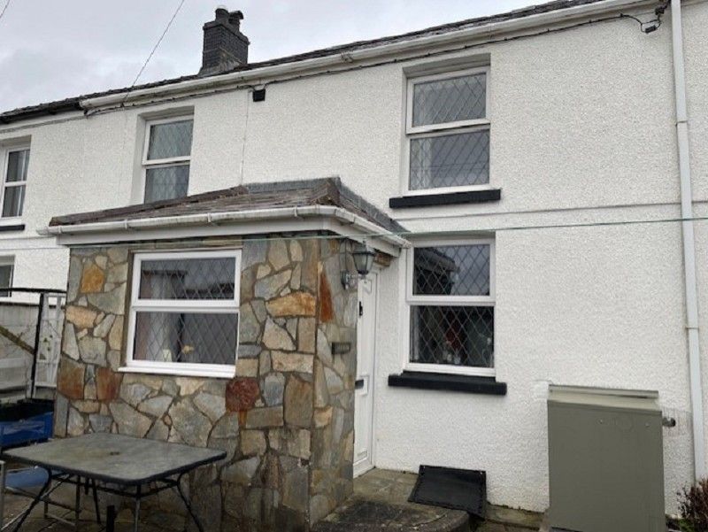 2 bed end terrace house for sale in 1 Cefntirescob, Talley Road, Llandeilo, Carmarthenshire. SA19, £175,000