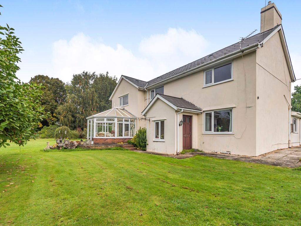 3 bed detached house for sale in Caerwent, Caldicot, Monmouthshire NP26, £740,000