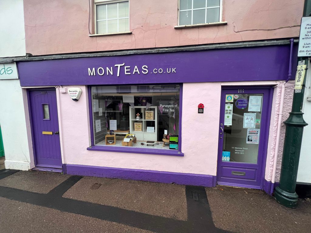 Retail premises to let in Monnow Street, Monmouth, Monmouthshire NP25, £9,900 pa