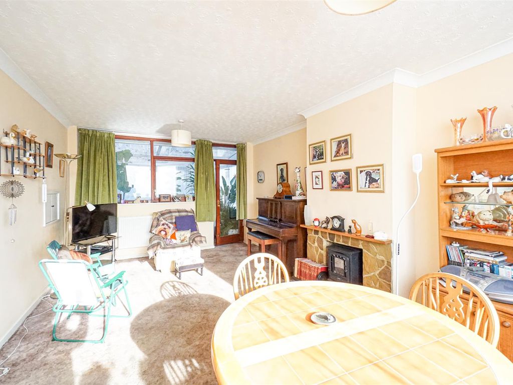 3 bed semi-detached house for sale in Briers Avenue, Hastings TN34, £275,000