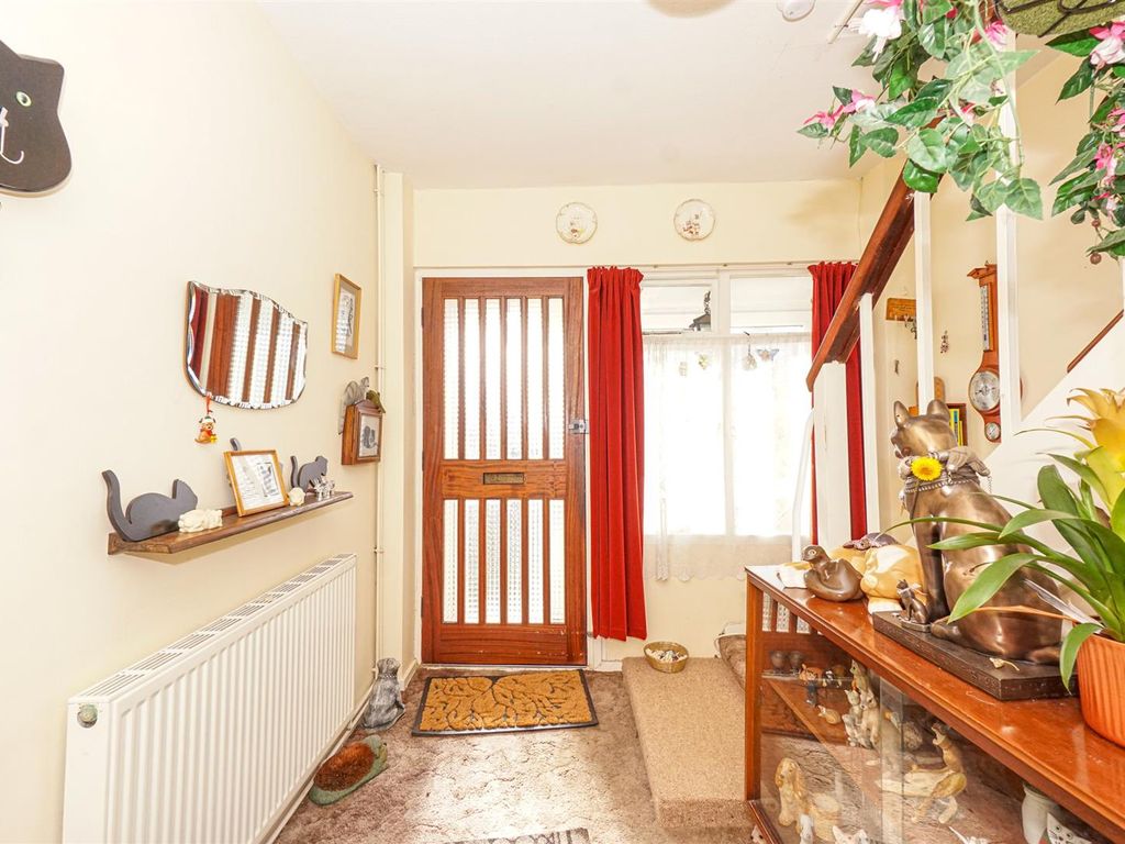 3 bed semi-detached house for sale in Briers Avenue, Hastings TN34, £275,000