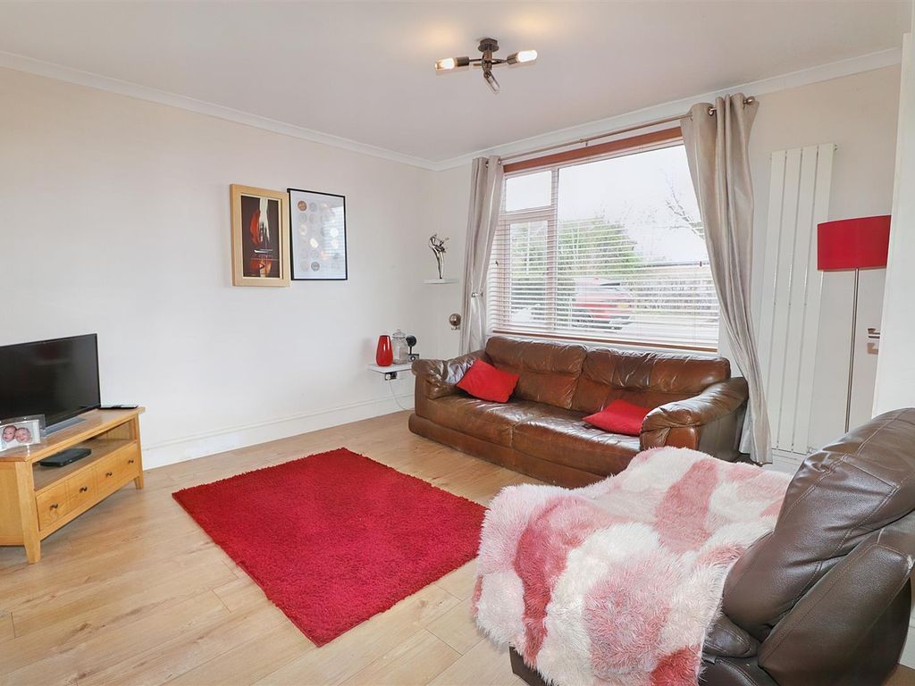 3 bed terraced house for sale in Croxdale Road, Borehamwood WD6, £512,500