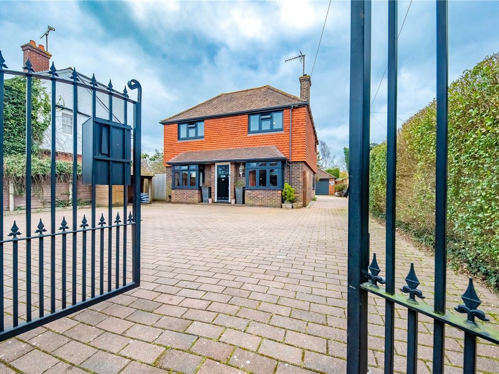 4 bed detached house for sale in Send Marsh Road, Send GU23, £1,250,000