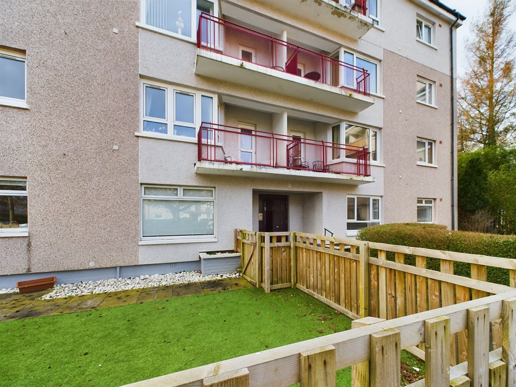 2 bed flat for sale in Banchory Avenue, Glasgow G43, £85,000