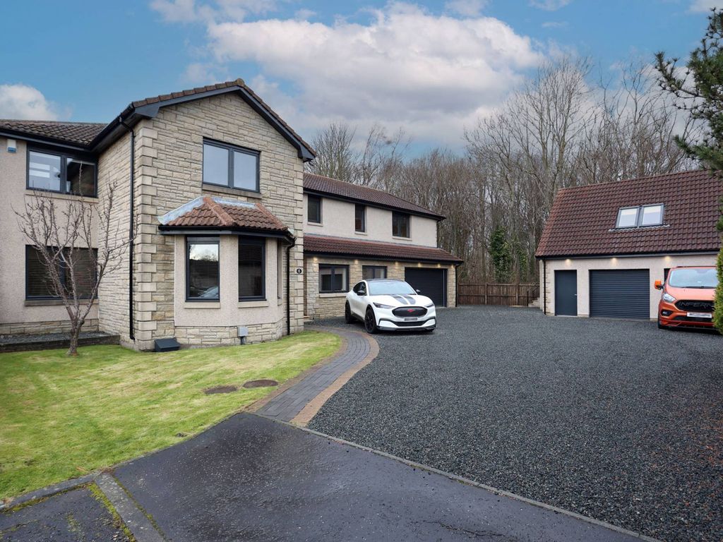 5 bed detached house for sale in Muirdrum Gardens, Glenrothes, Fife KY7, £530,000