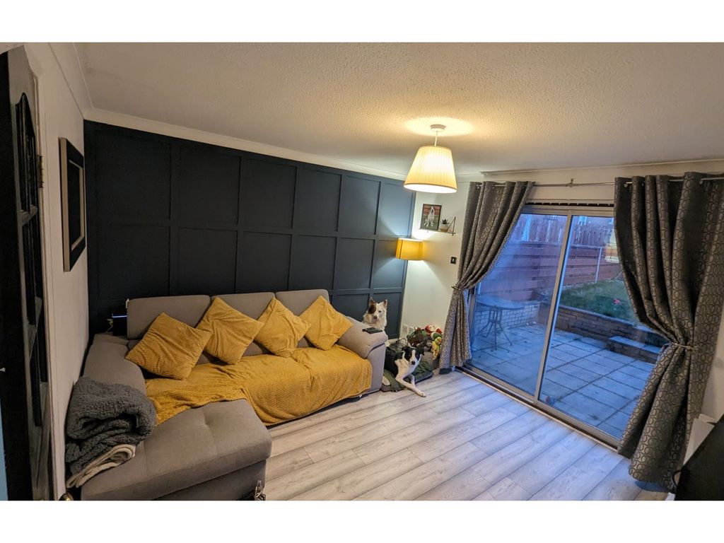 2 bed terraced house for sale in Langford Drive, Glasgow G53, £110,000