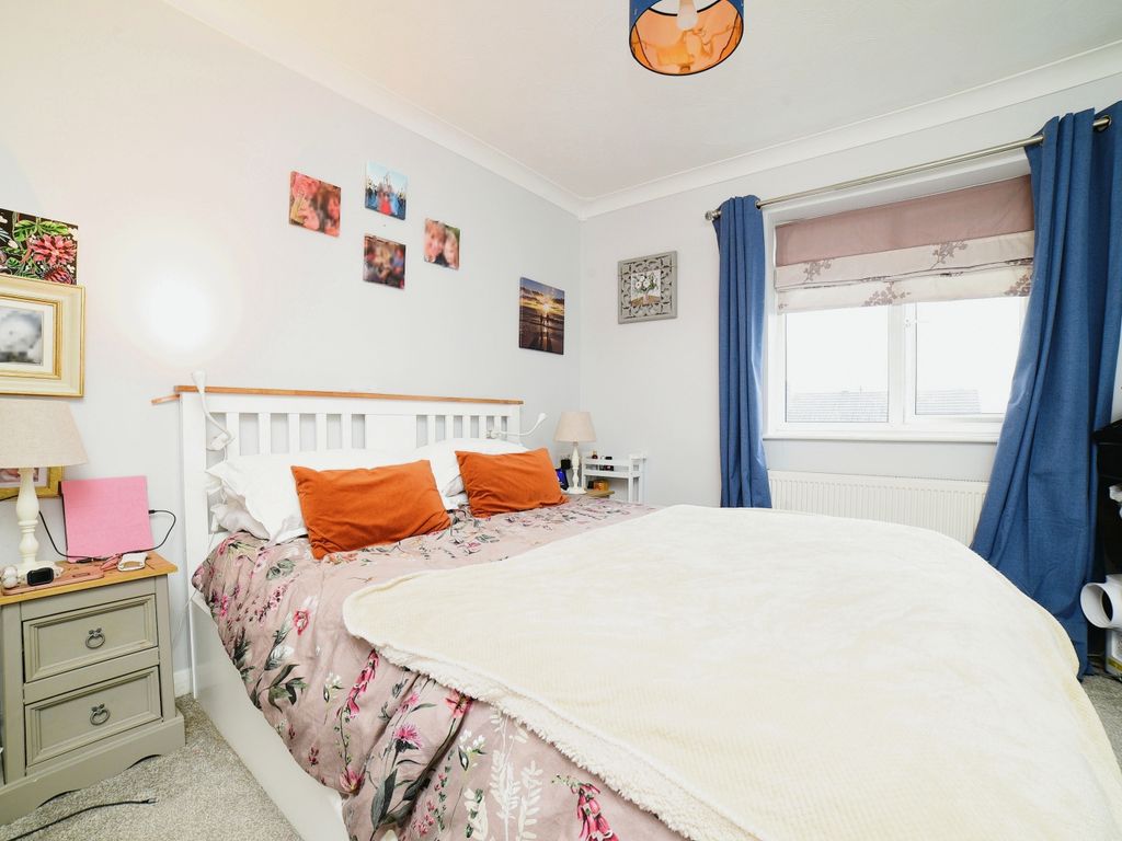 4 bed detached house for sale in Stockbridge Park, Brough HU15, £400,000