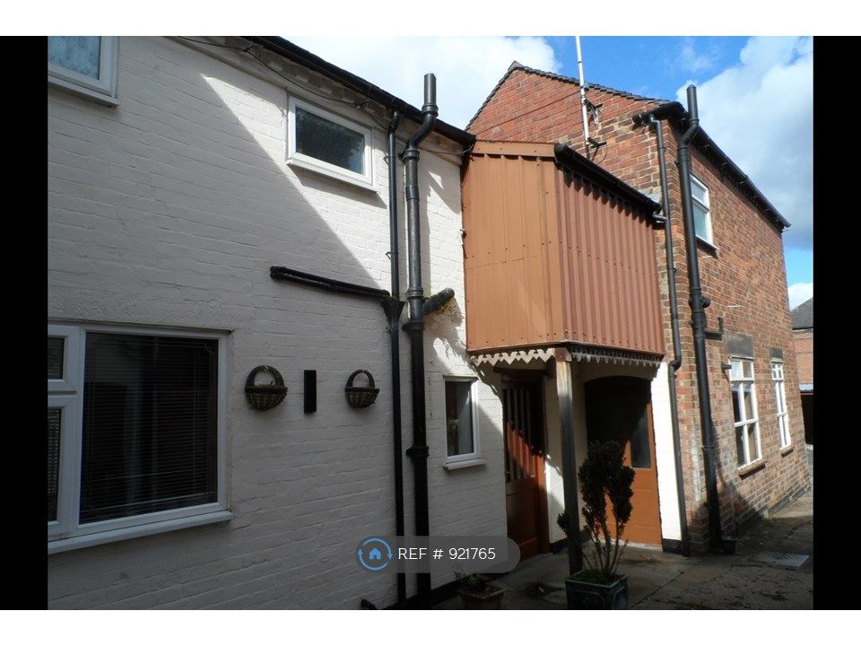 2 bed maisonette to rent in Stapenhill, Burton On Trent DE15, £650 pcm