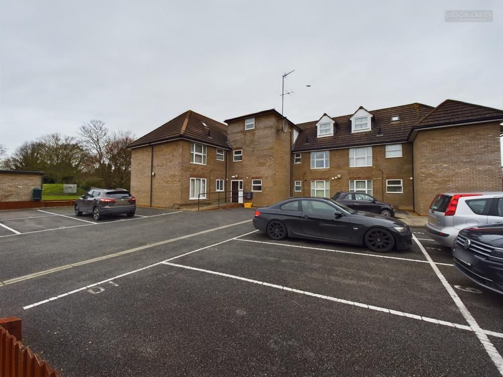 2 bed flat for sale in Silver Birch Court, Wittering, Peterborough PE8, £155,000