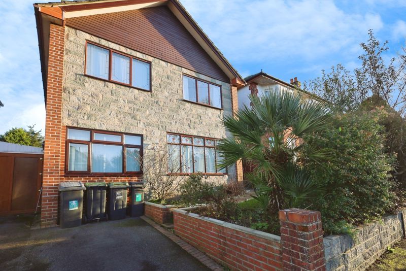 5 bed detached house for sale in Homeside Road, Bournemouth BH9, £545,000