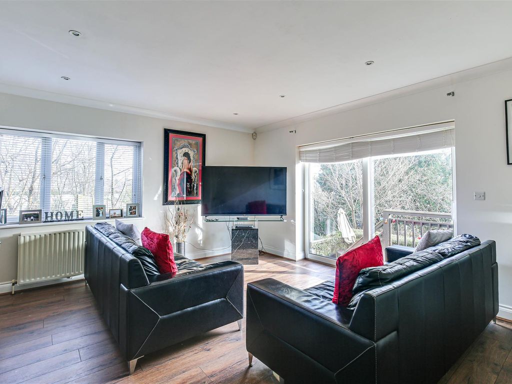 4 bed semi-detached house for sale in Beech Road, Biggin Hill, Westerham TN16, £489,950