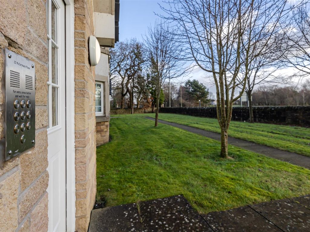 1 bed flat for sale in Mccormack Place, Larbert FK5, £114,995