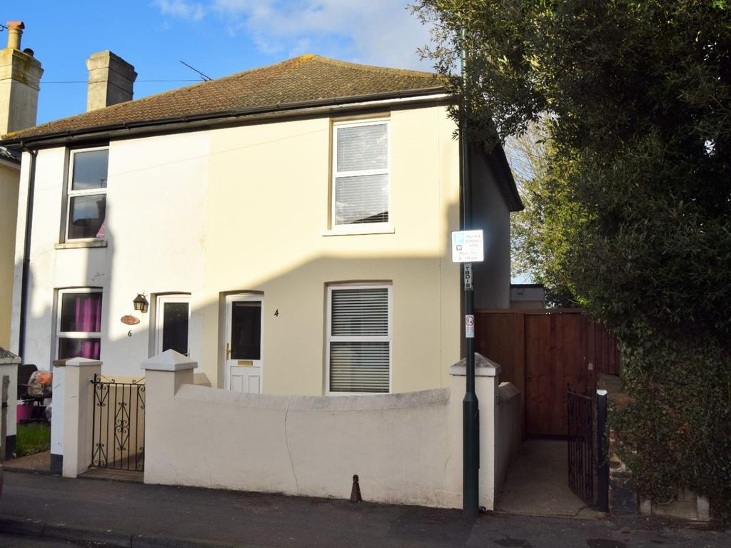 2 bed semi-detached house to rent in Tufton Road, Rainham, Gillingham ME8, £1,150 pcm