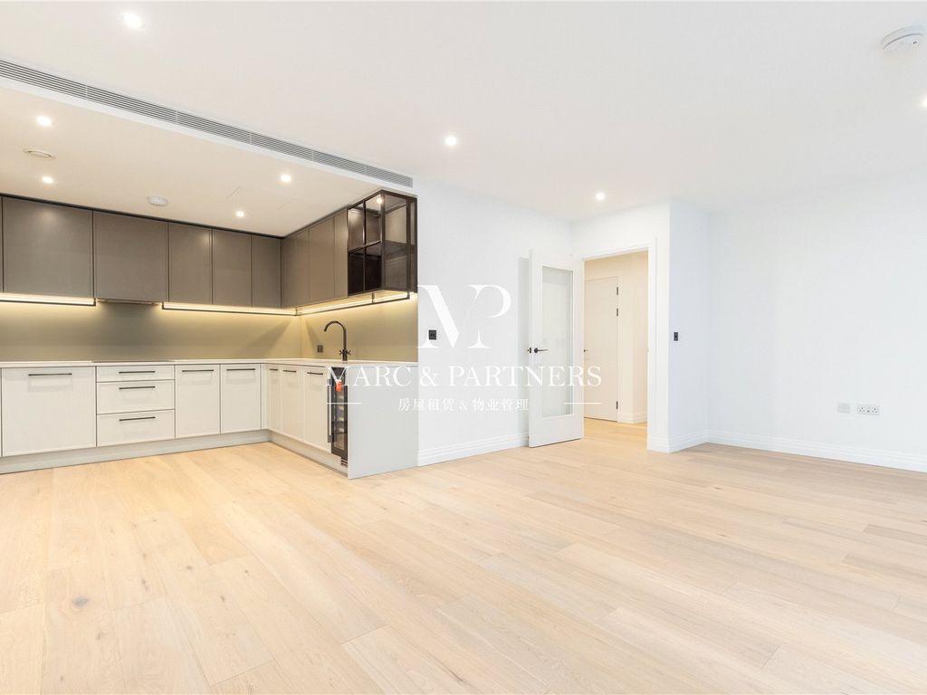 2 bed flat to rent in Savoy House, Chelsea Creek, London SW6, £3,500 pcm