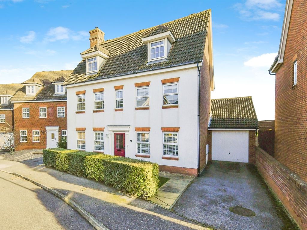5 bed detached house for sale in Coneygate, Meppershall, Shefford SG17, £675,000
