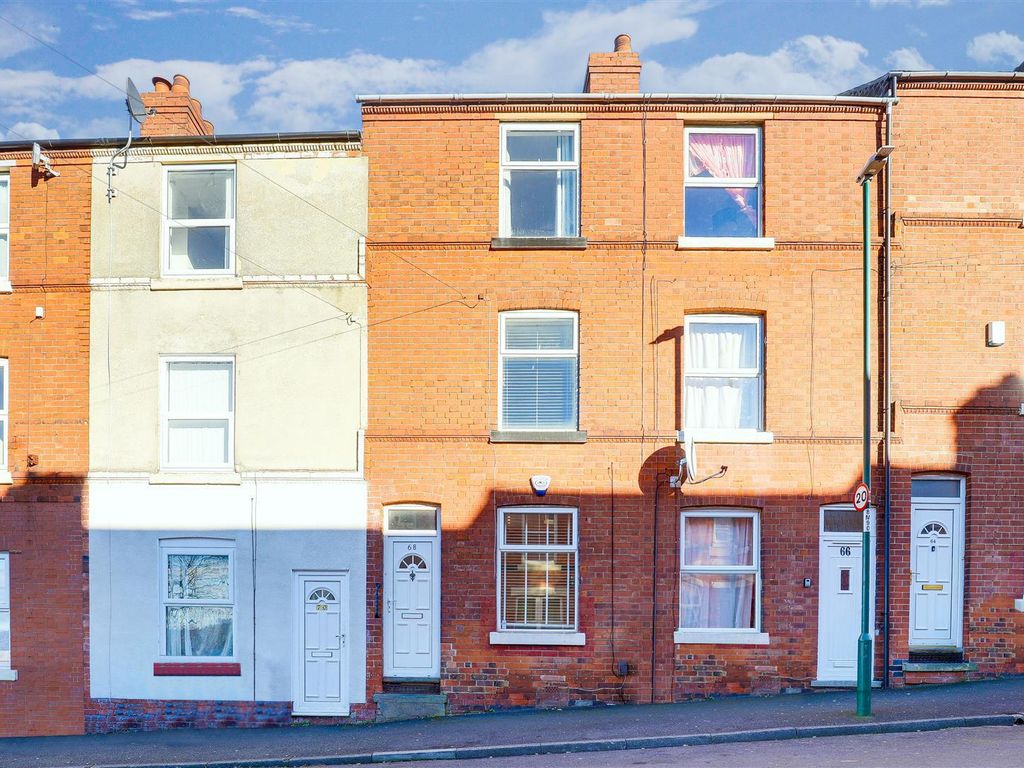 2 bed terraced house for sale in Maud Street, New Basford, Nottinghamshire NG7, £160,000