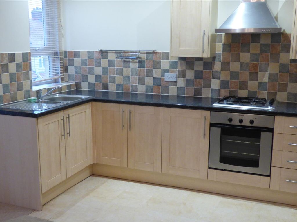 2 bed flat for sale in Ramsey Road, Horfield, Bristol BS7, £235,000