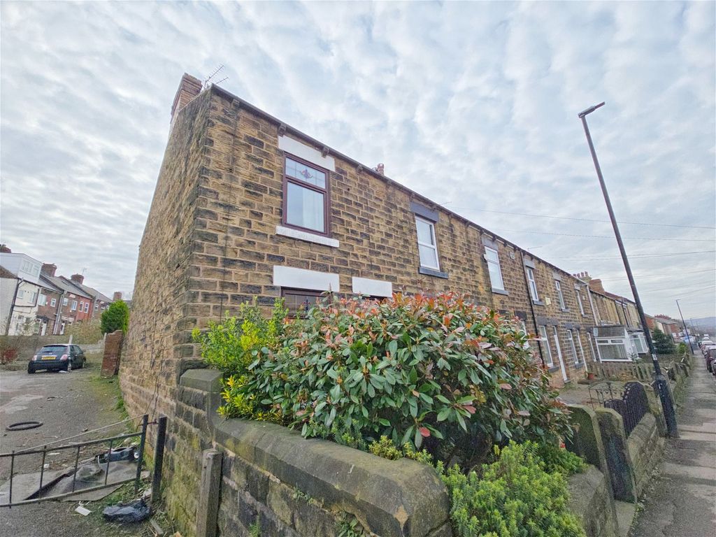 3 bed end terrace house for sale in Barnsley Road, Cudworth, Barnsley S72, £115,000