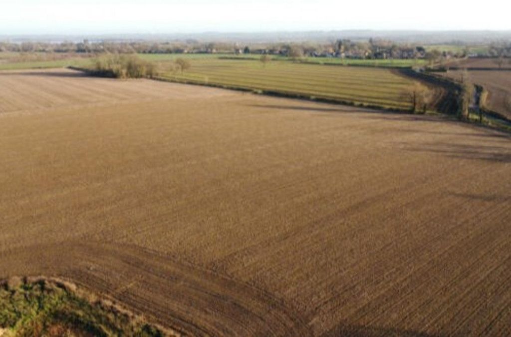 Land for sale in Frankton Lane, Rugby CV23, £700,000