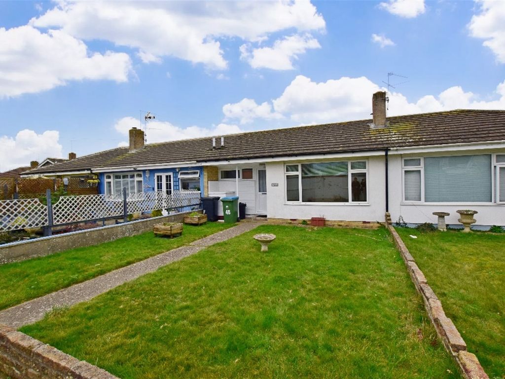 1 bed terraced bungalow to rent in 48 Braemar Way, Bognor Regis, West Sussex PO21, £995 pcm