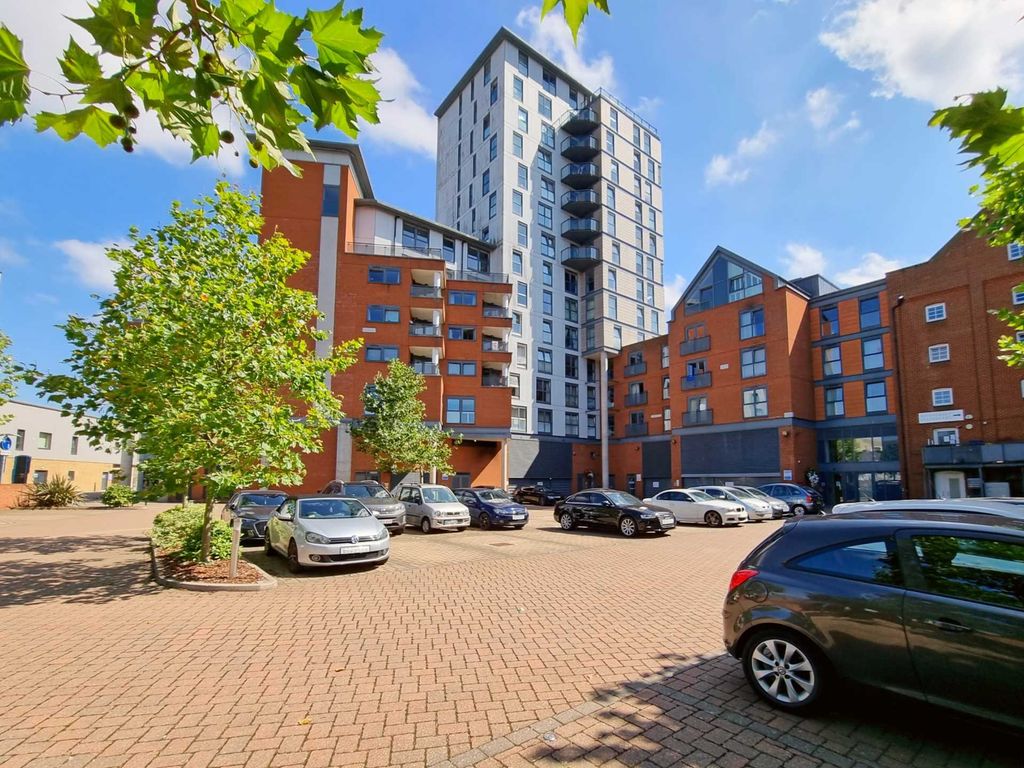 1 bed flat to rent in Key Street, Ipswich IP4, £715 pcm