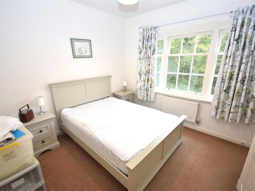 2 bed flat to rent in Highgate, Durham DH1, £1,500 pcm