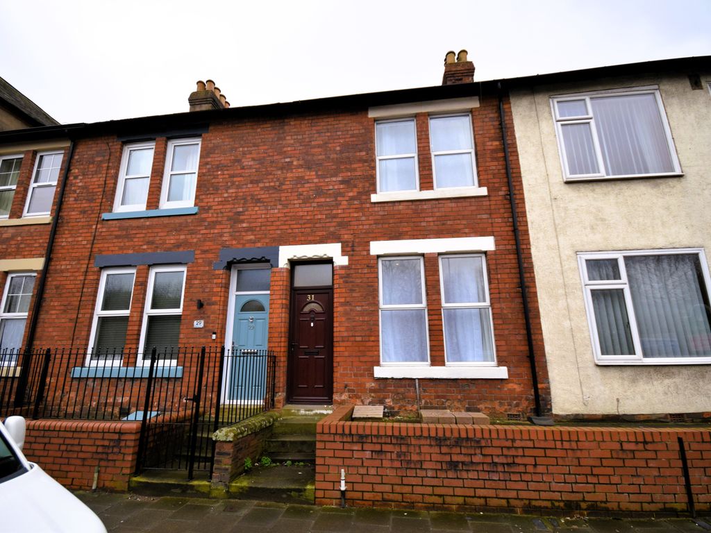 5 bed shared accommodation to rent in Room In A Shared House, Newtown Road, Carlisle CA2, £525 pcm