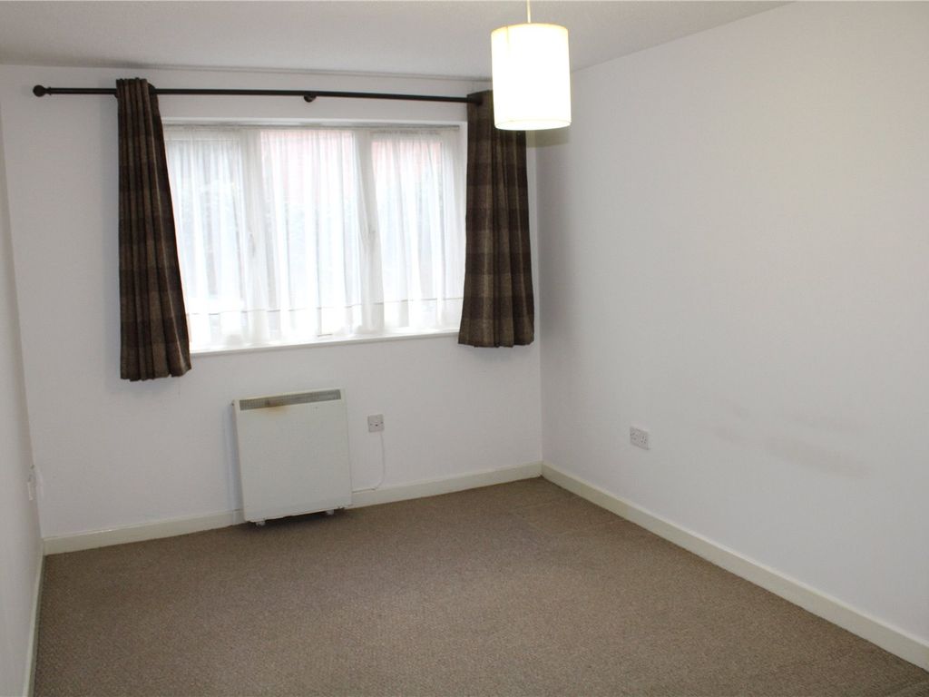1 bed maisonette for sale in Marlbrook Close, Solihull, West Midlands B92, £130,000