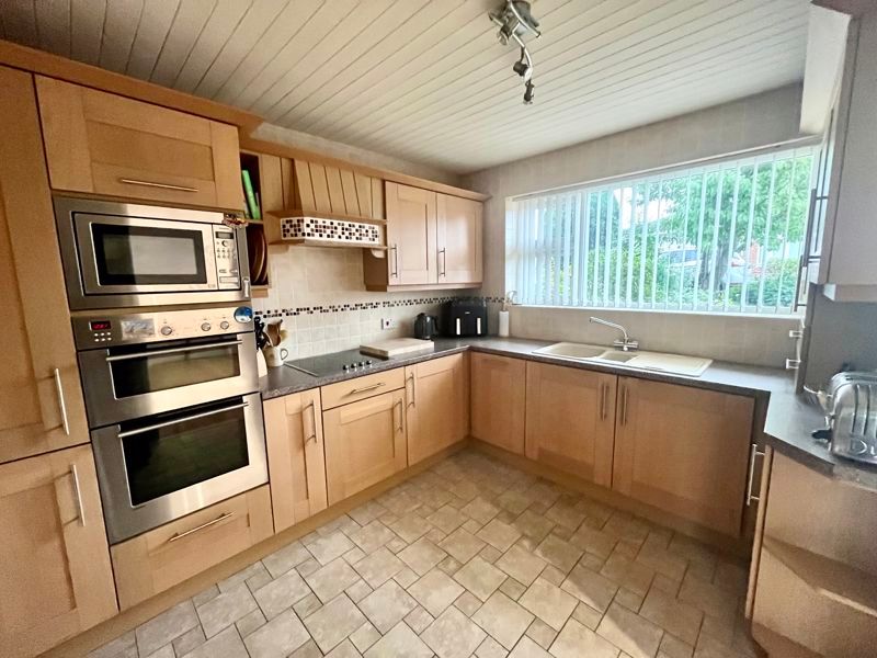 3 bed property for sale in Sherwood Close, Murton Village, Newcastle Upon Tyne NE27, £295,000