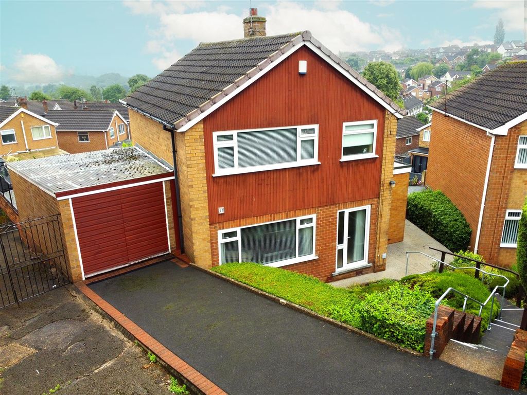 3 bed detached house for sale in County Road, Gedling, Nottingham NG4, £280,000