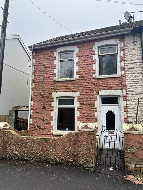3 bed end terrace house for sale in Brithweunydd Road, Trealaw, Tonypandy CF40, £55,000