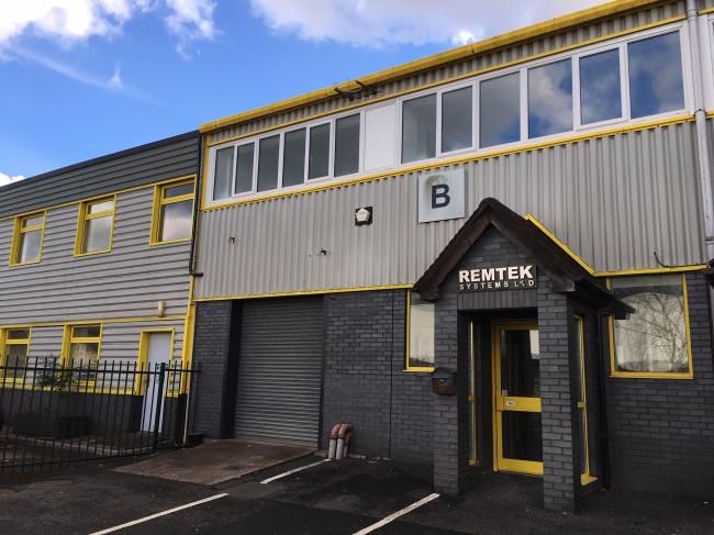 Industrial to let in Unit B De Clare House, Pontygwindy Road, Caerphilly CF83, £12,000 pa