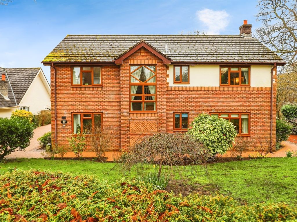 5 bed detached house for sale in Duffryn Crescent, Peterston-Super-Ely, Cardiff CF5, £875,000