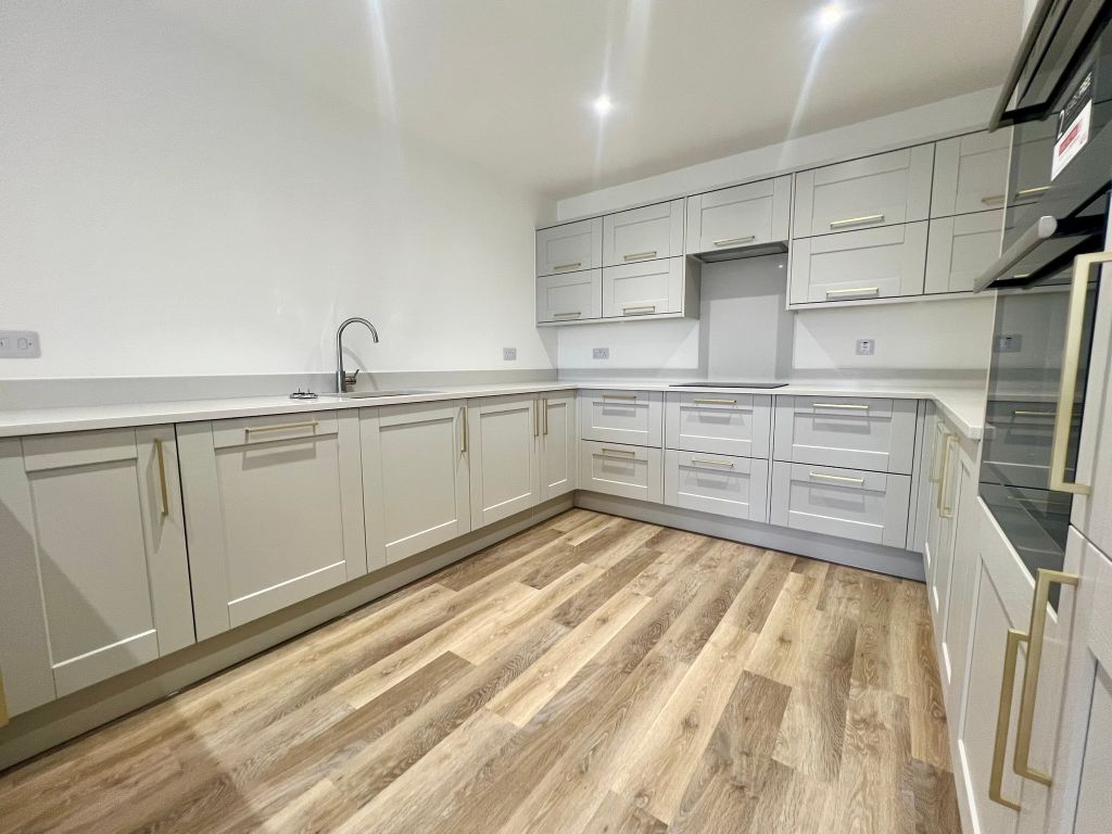3 bed detached house to rent in Kingsbridge, Devon TQ7, £1,500 pcm