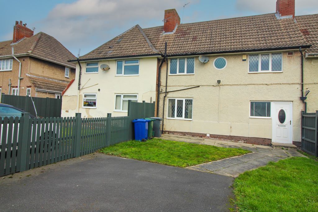 3 bed semi-detached house for sale in 39 Ridge Balk Lane, Woodlands, Doncaster, South Yorkshire DN6, £24,000