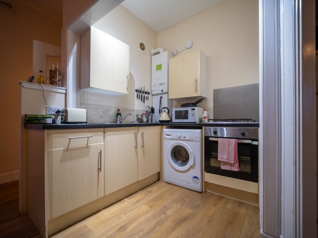 1 bed flat for sale in Greenfield Street, Alloa FK10, £55,000